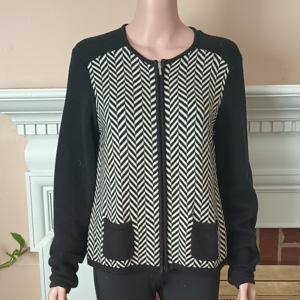 Chaps Chevron Print Sweater PL Black & White Front Zip Up Cardigan Front Pockets